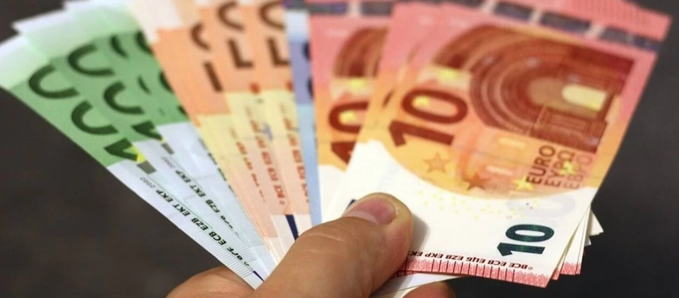 Πότε θα «γεμίσουν» οι τραπεζικοί λογαριασμοί των συνταξιούχων